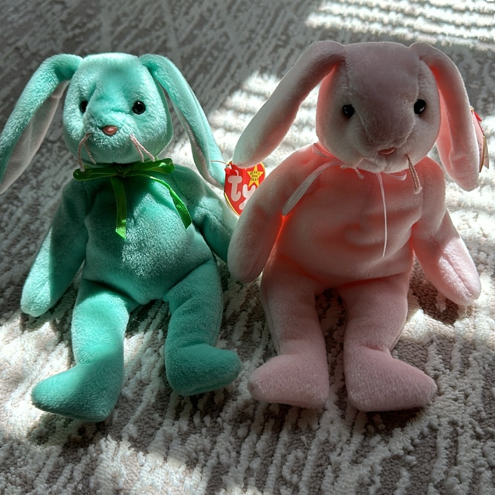Collector Bunnies Rare Hippity with Hoppity